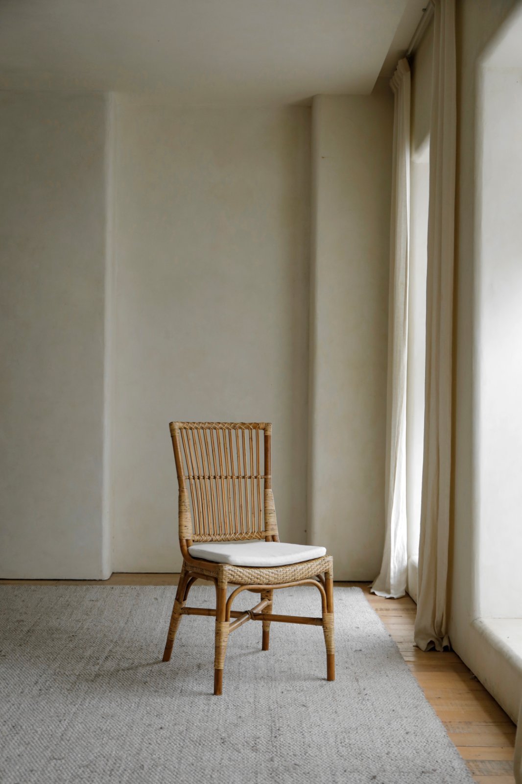 Axis Chair