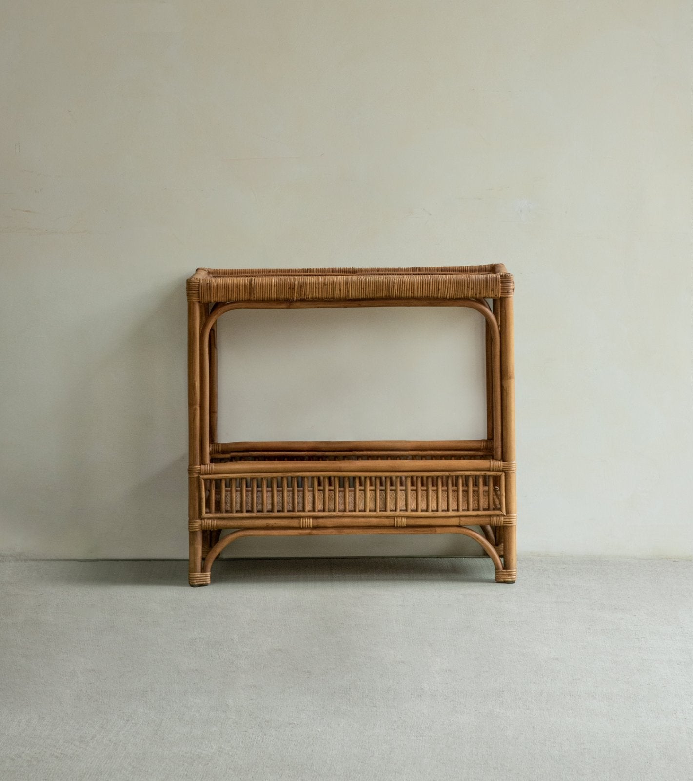 Kaeo Rattan End Table