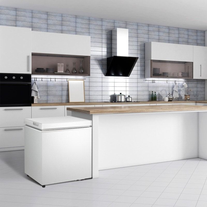 Gefriertruhe mit 1,8 Kubikfuß Nutzinhalt, herausnehmbarem Korb, Bodenablauf, 7-stufigem Thermostat und freistehendem Design für Haus und Wohnung