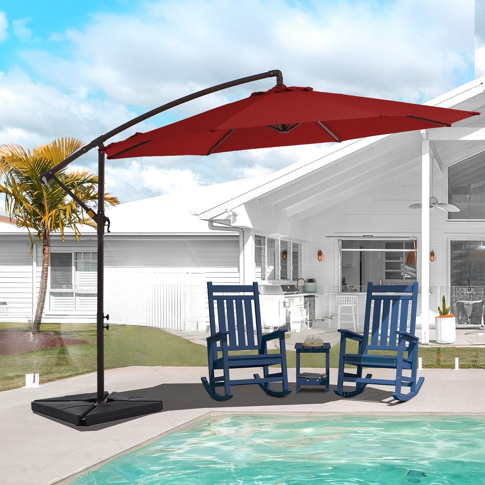 10 Fuß großer, freitragender Stahlschirm mit Kurbelmechanismus und beschwertem Fuß