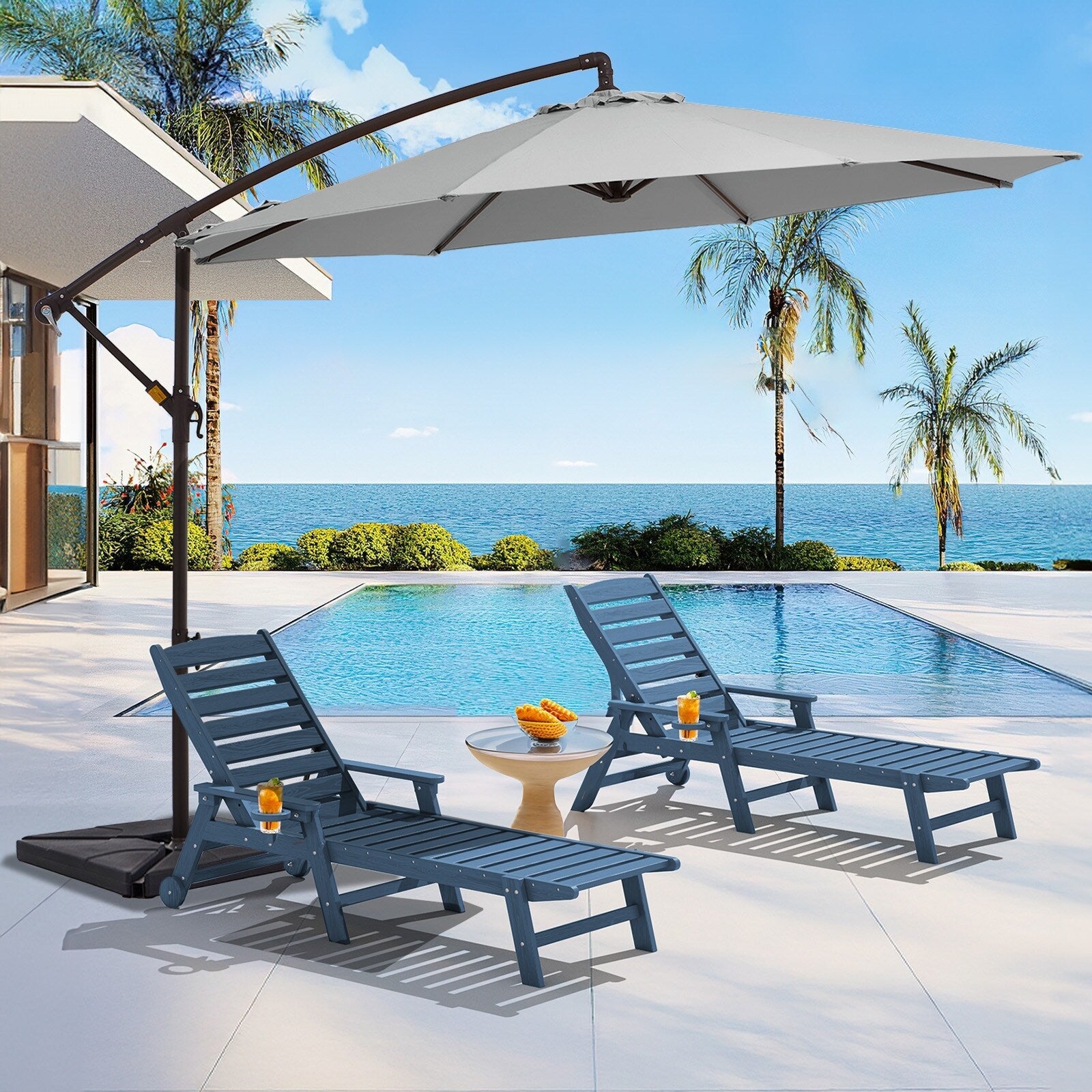 10 Fuß großer, freitragender Stahlschirm mit Kurbelmechanismus und beschwertem Fuß