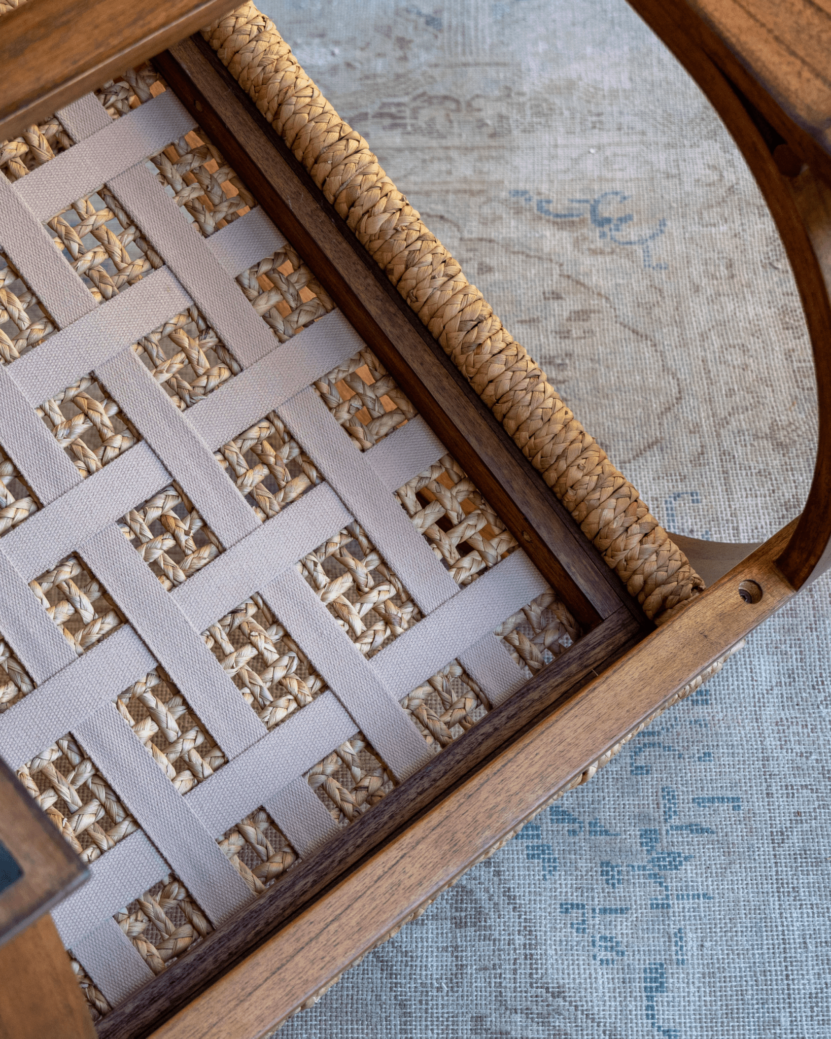 C Curve Lounge Chair