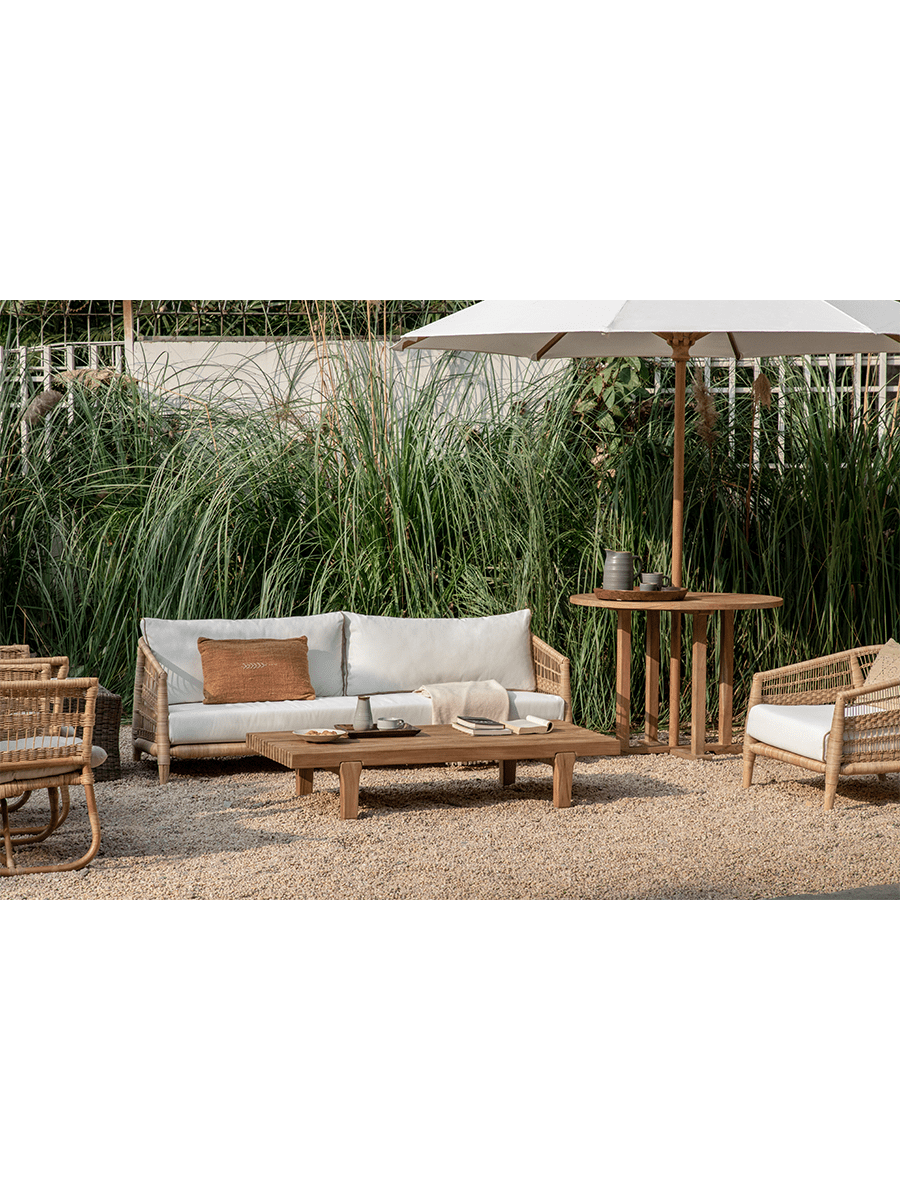 Couchtisch für den Außenbereich