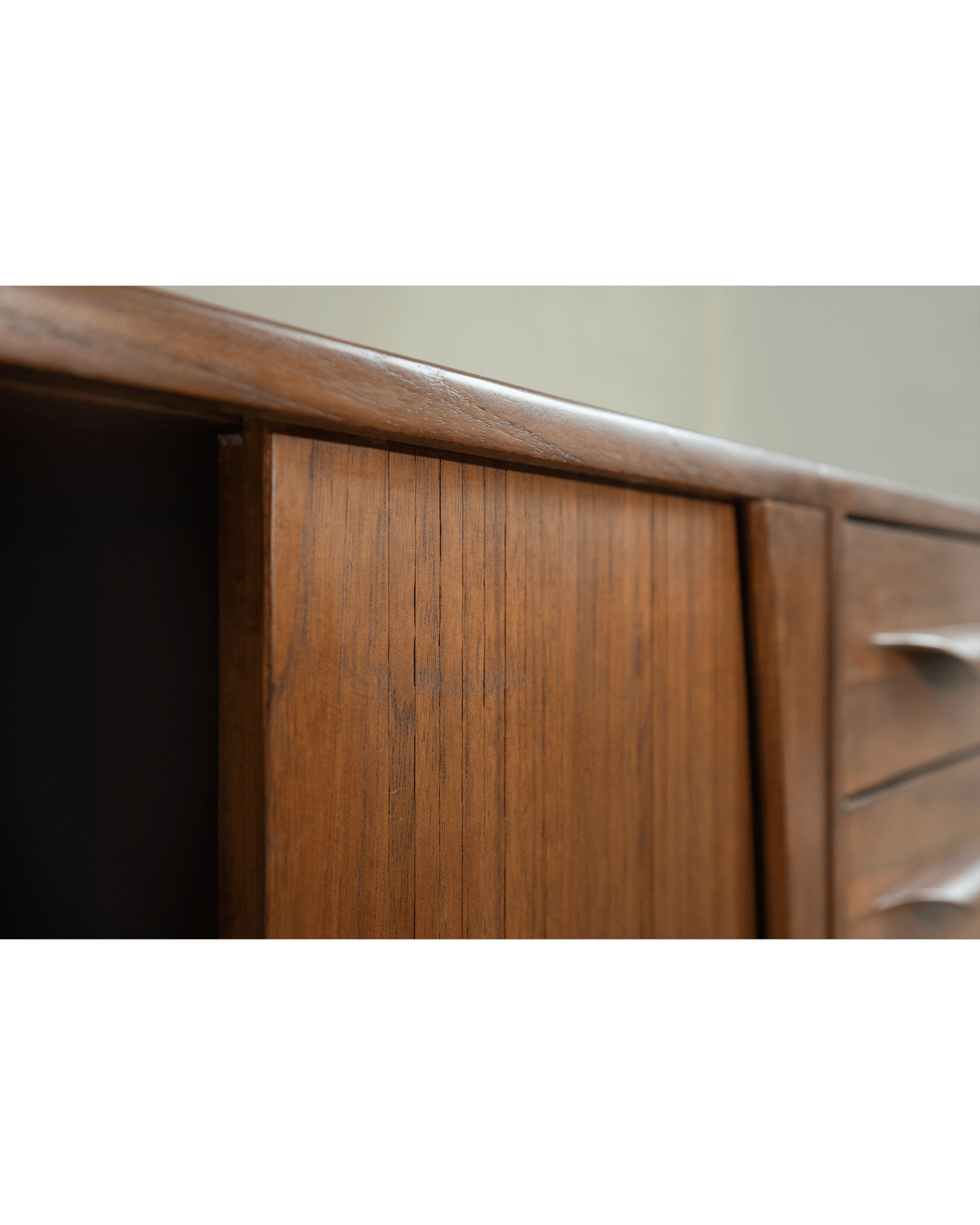 Nr. 424 Sideboard „Venedig“