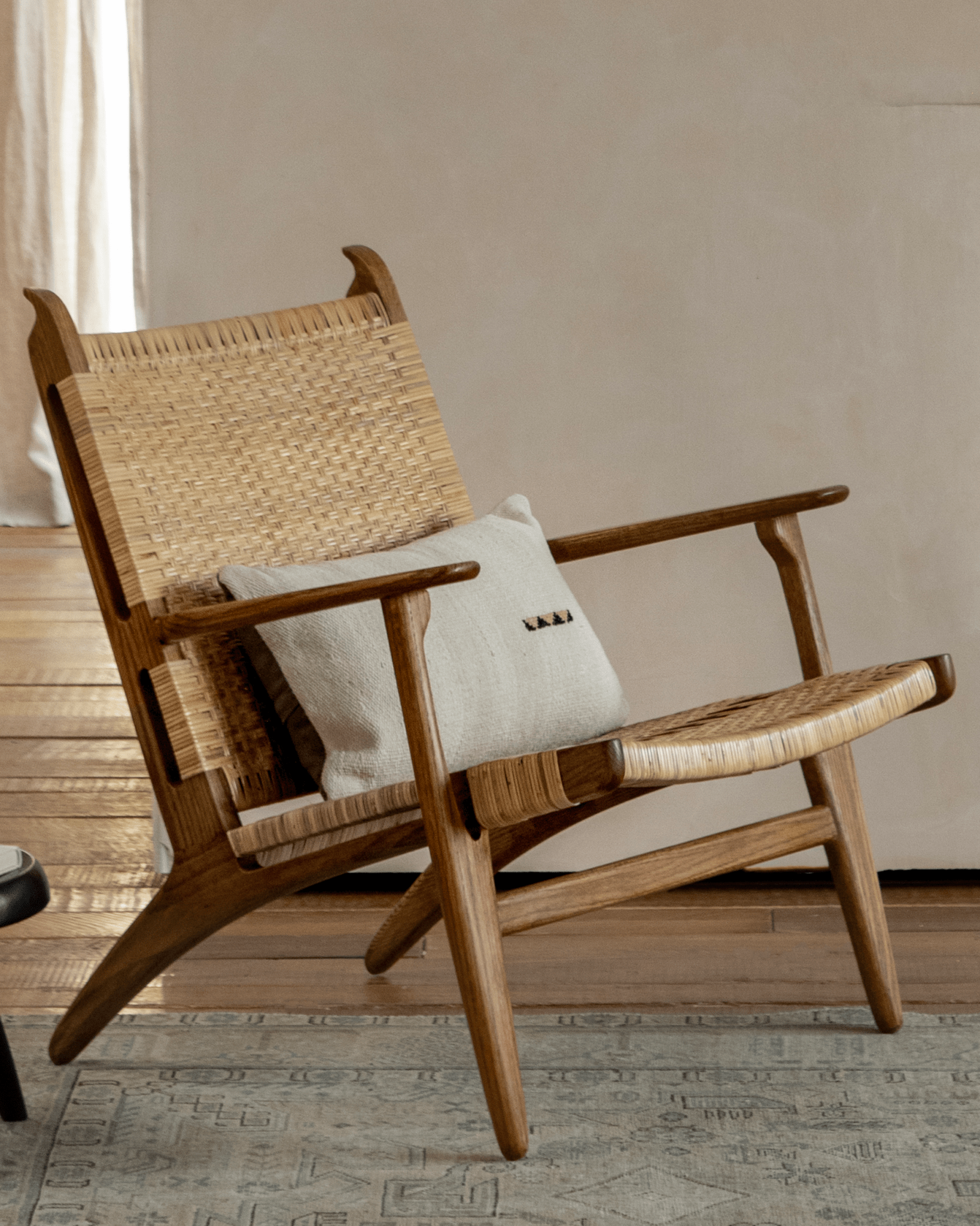 Horn Lounge Chair