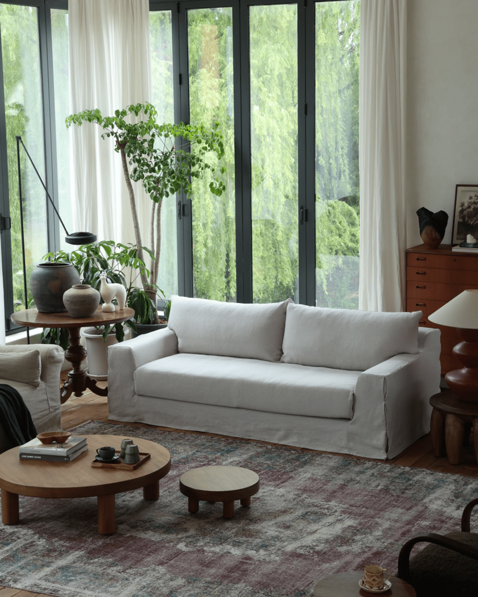 Guni Linen Sofa