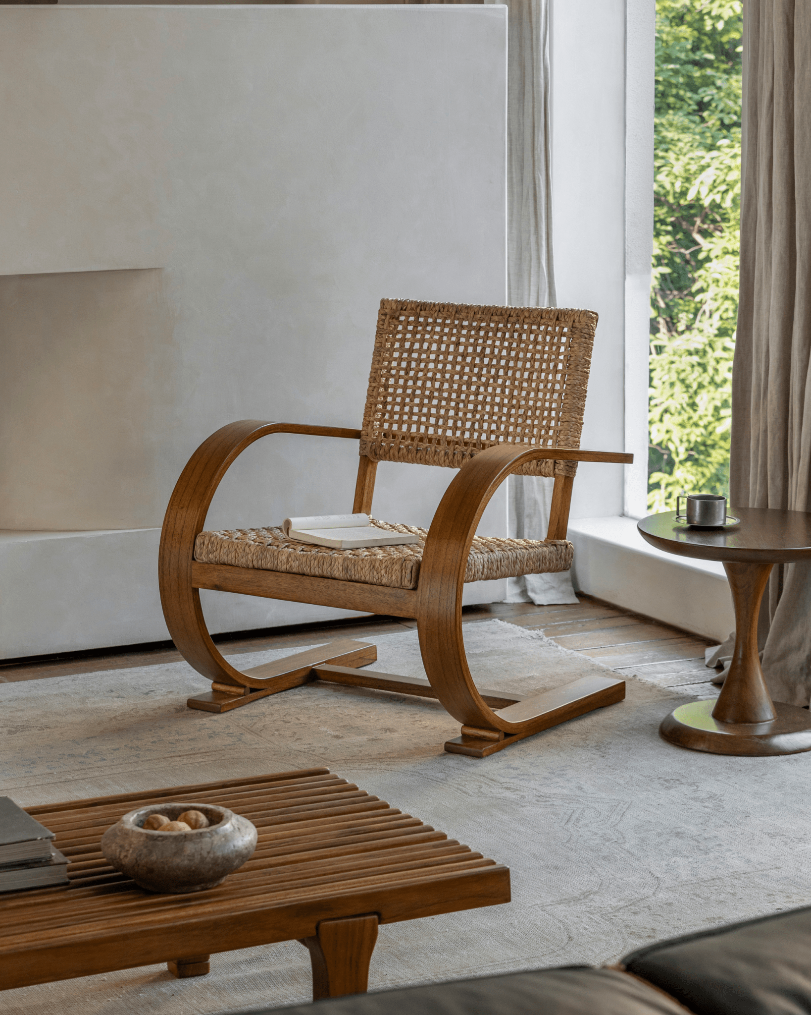 C Curve Lounge Chair