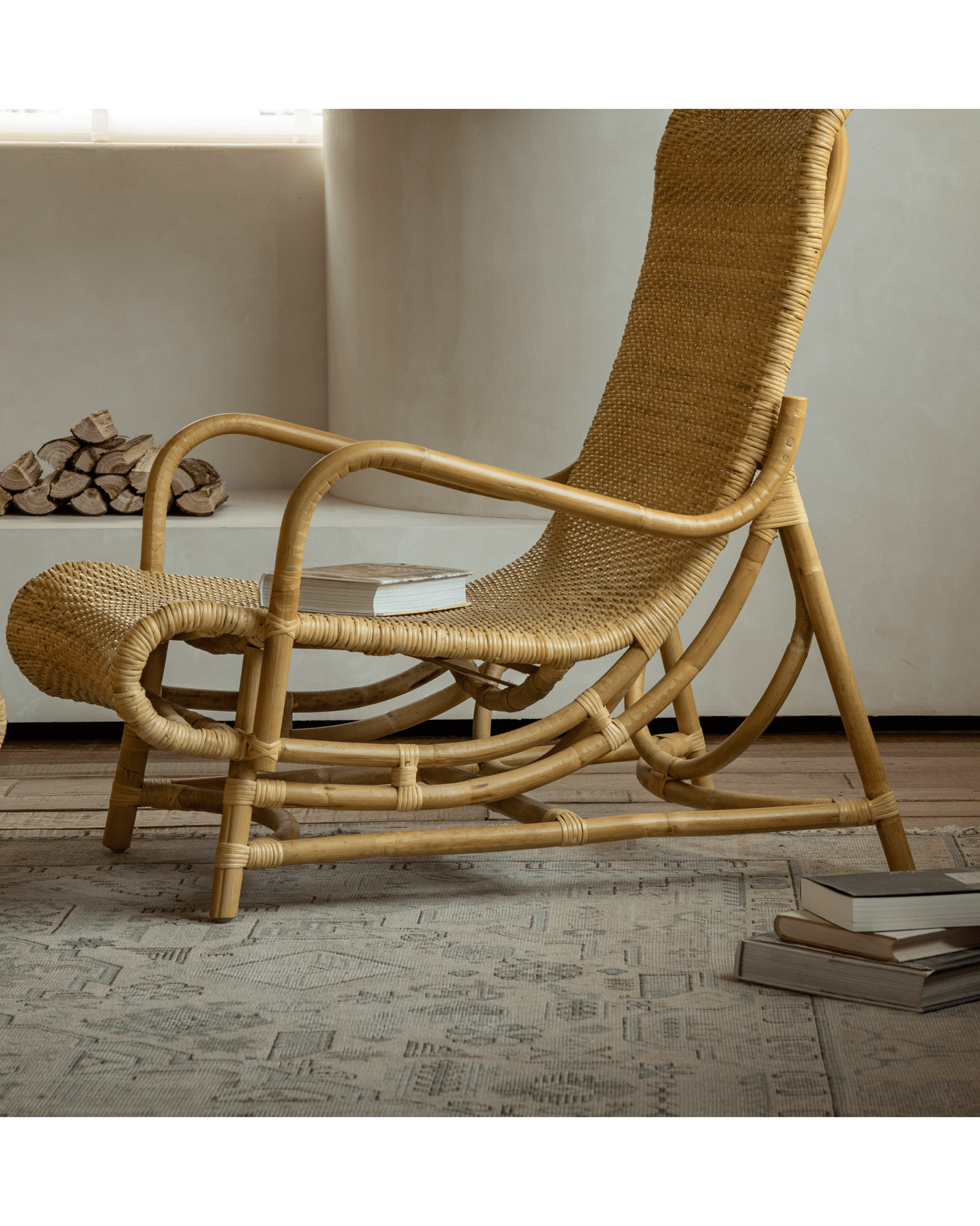 Nalgae Rattan Lounge Chair