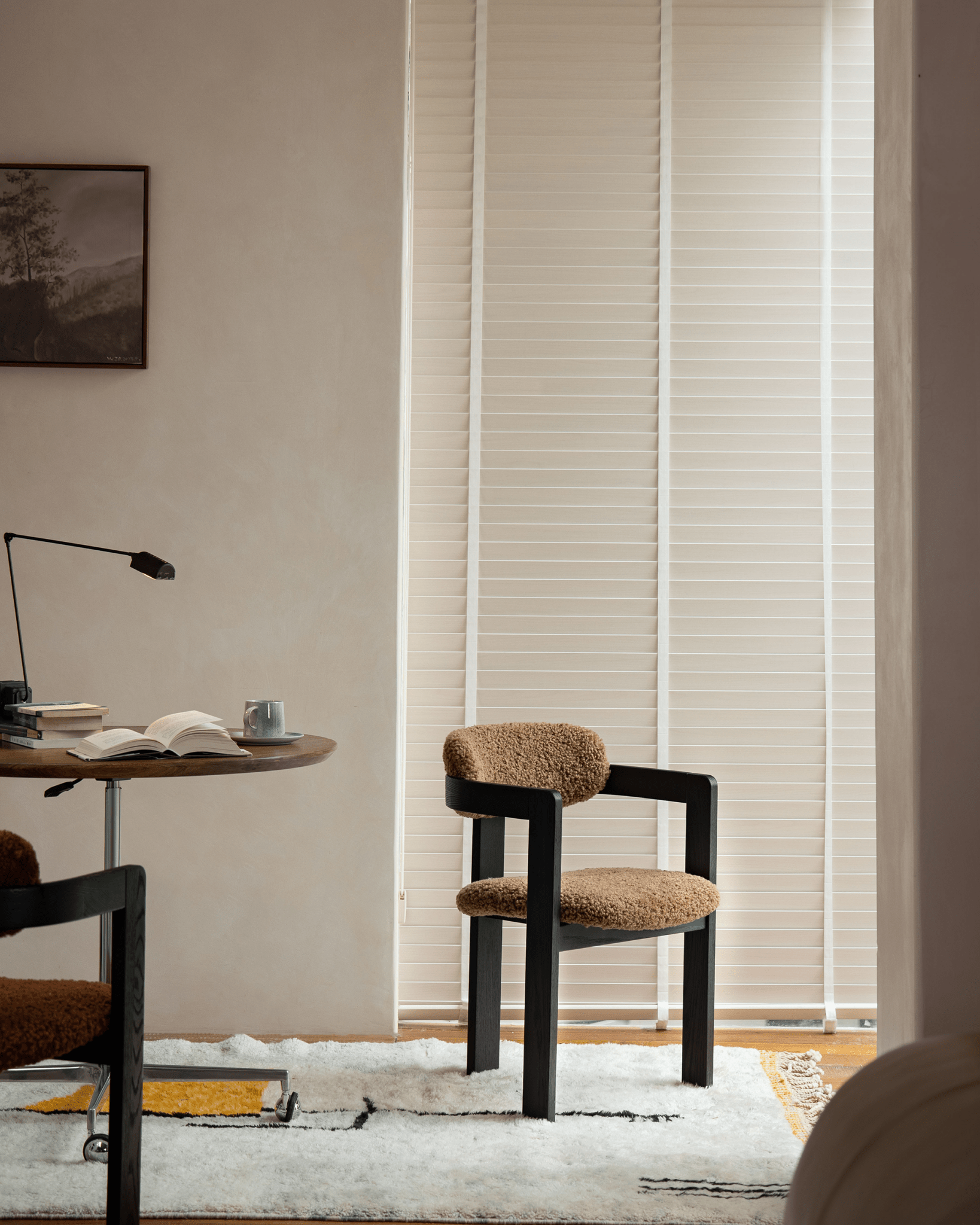 Pamplona Shearling Chair