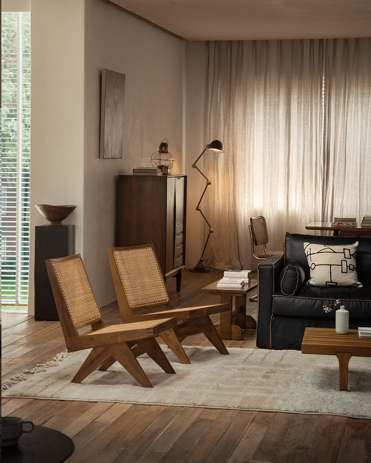 Chandigarh Armless Easy Chair