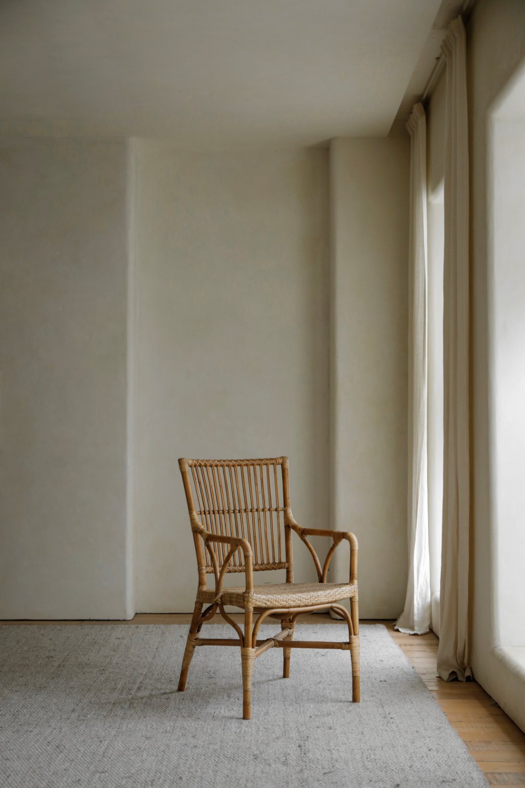 Axis Chair
