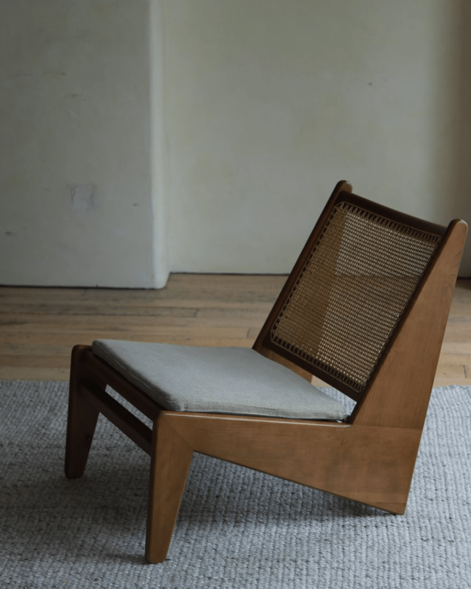 Chandigarh Kangaroo Lounge Chair