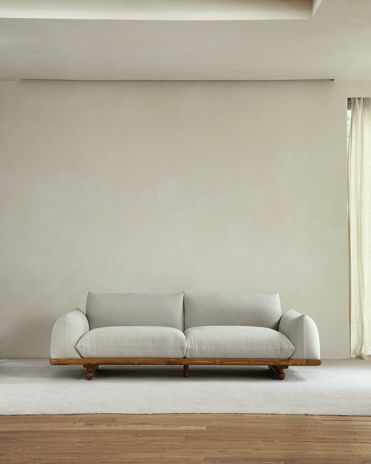 Adrian Sofa