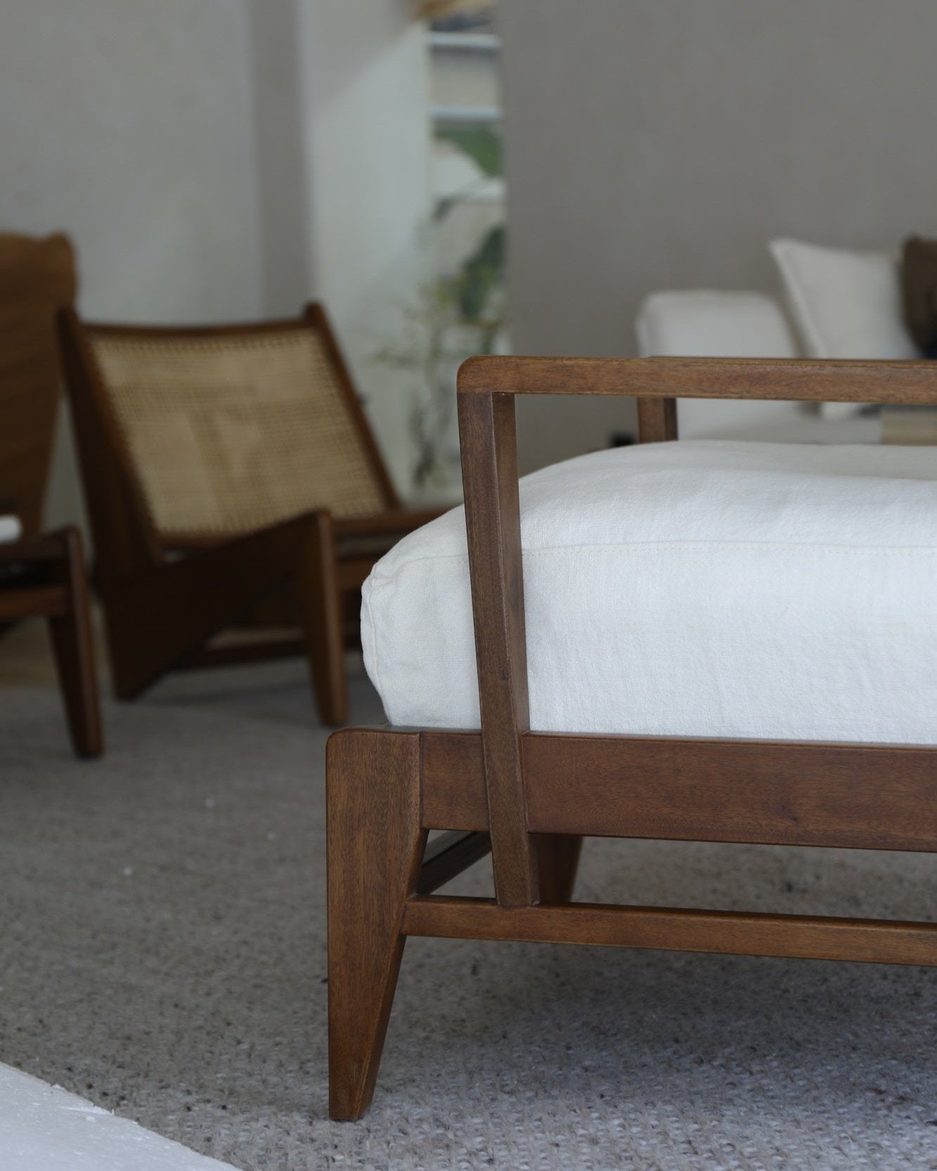 Rene Sofa Lounge Chair