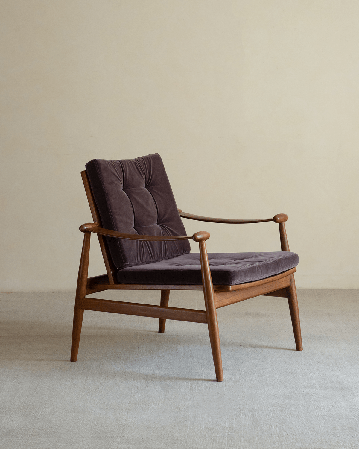 Elise Lounge Chair