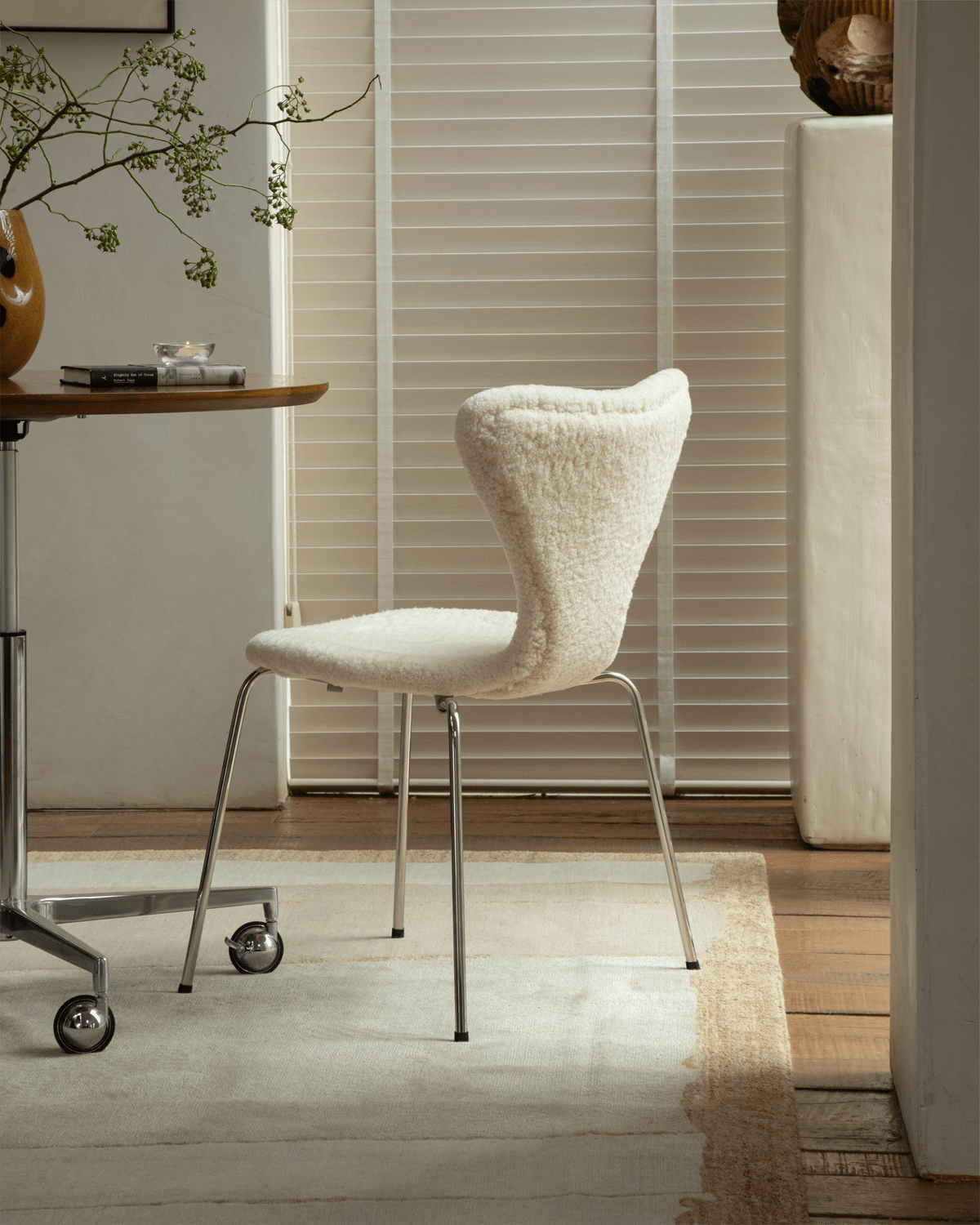 Pietra Shearling Chair