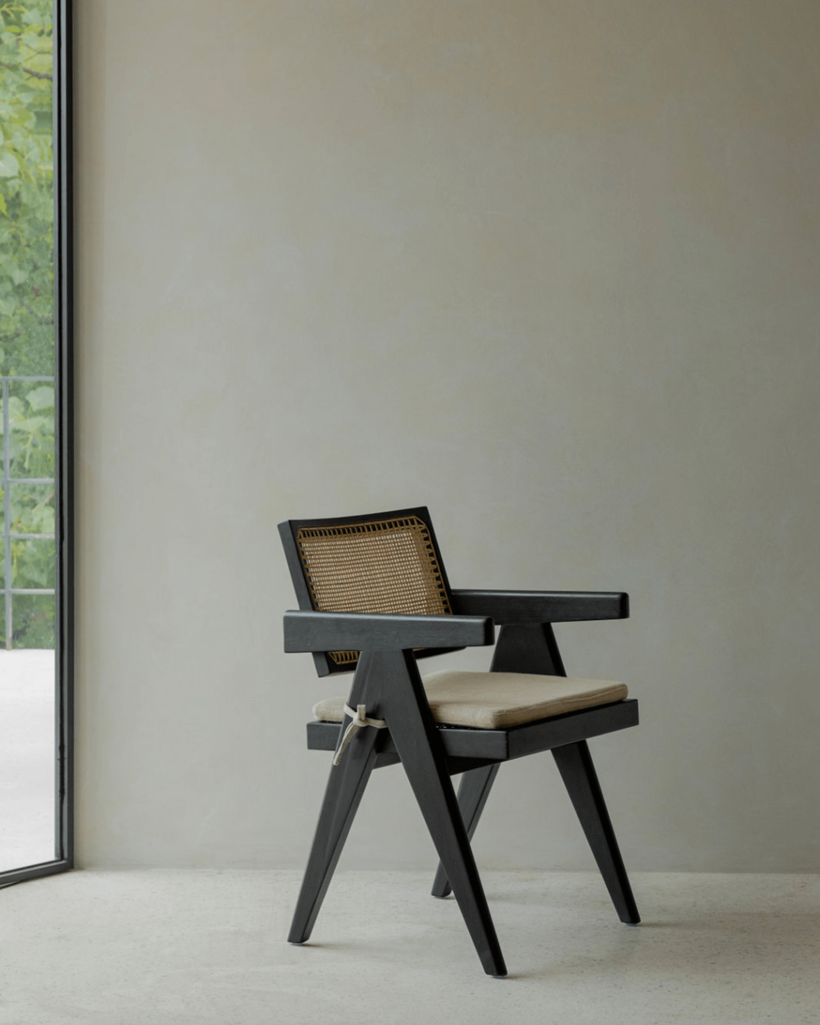 Chandigarh Office Chair Reproduction