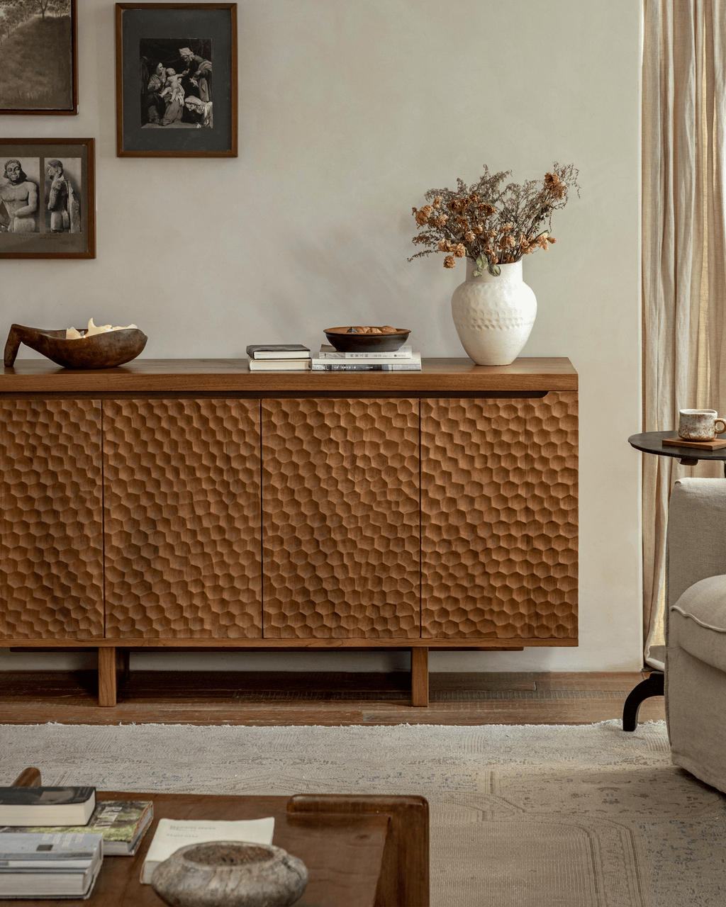 Sideboard Nr. 4 mit Wabenmuster