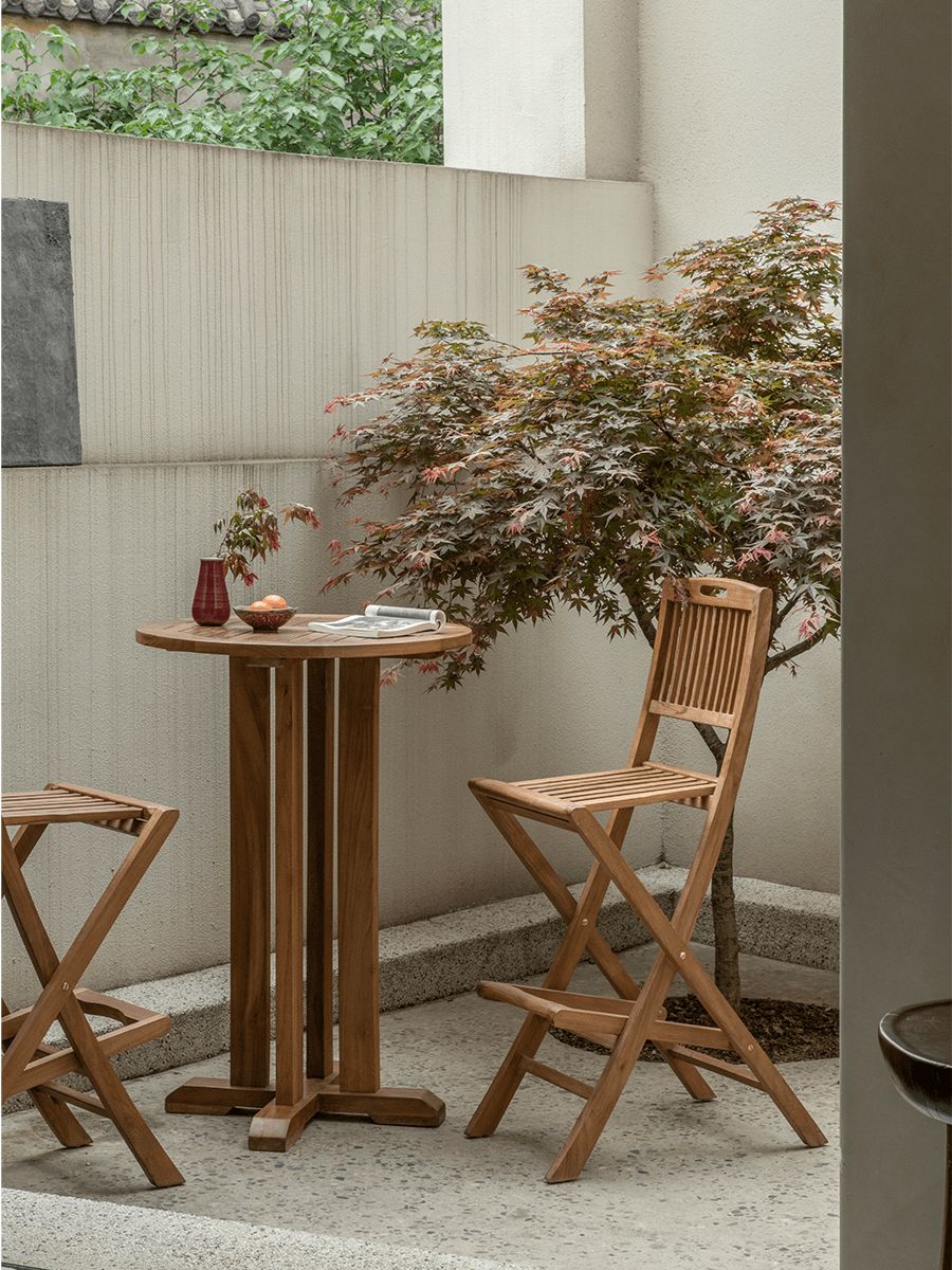 Outdoor-Bar-Stuhl- und Tischset