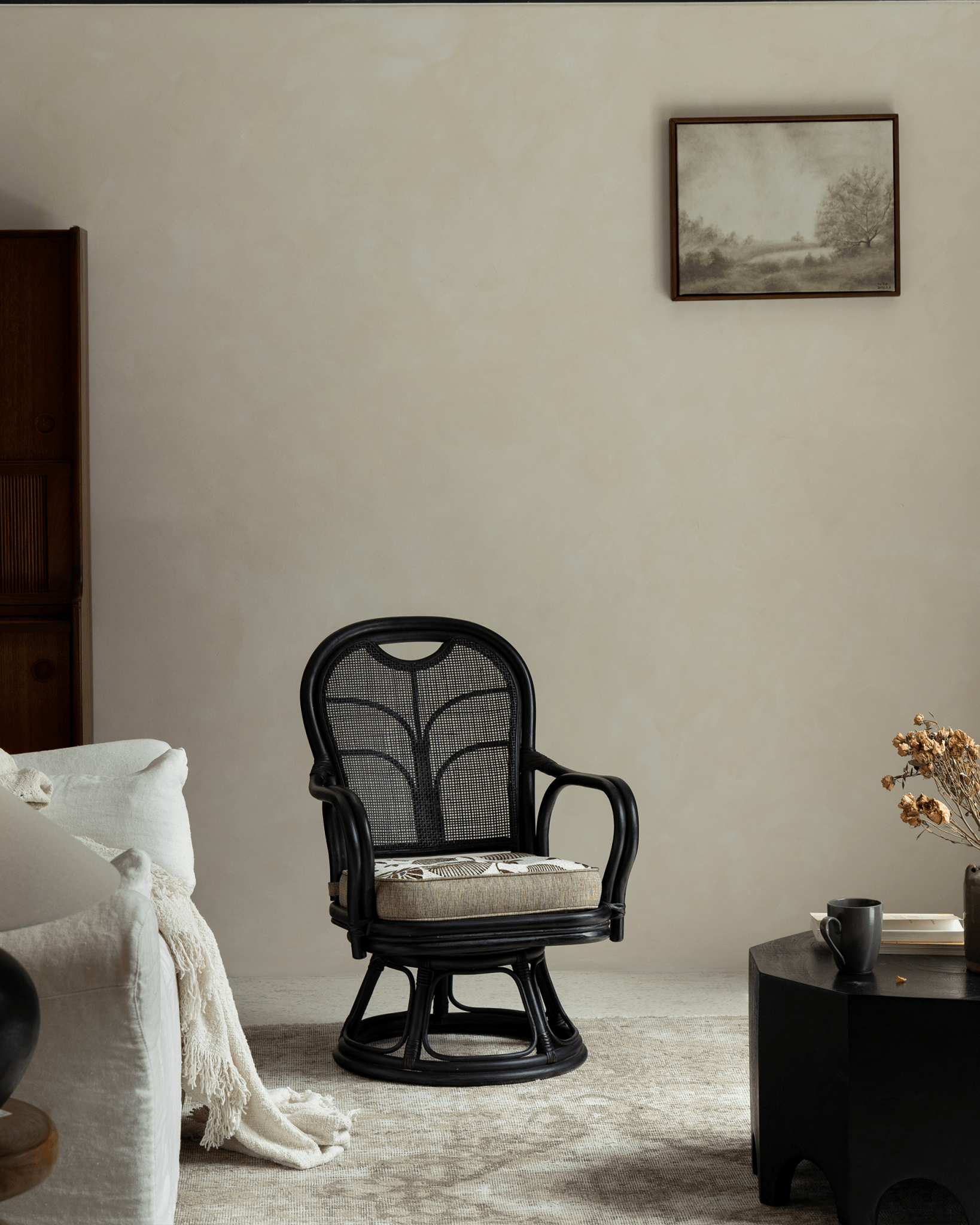 Ray Mini Rattan Swivel Chair