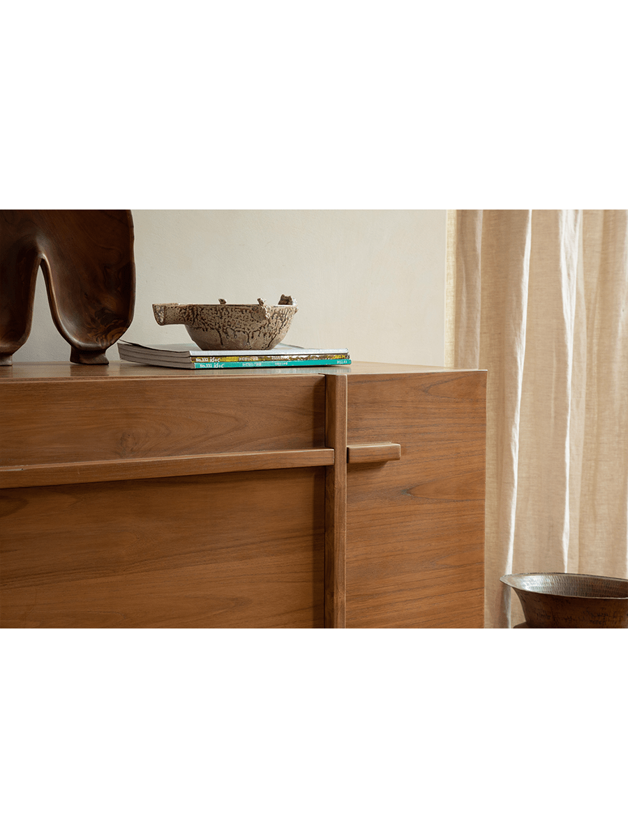 Sideboard Nr. 42