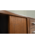 Nr. 424 Sideboard „Venedig“