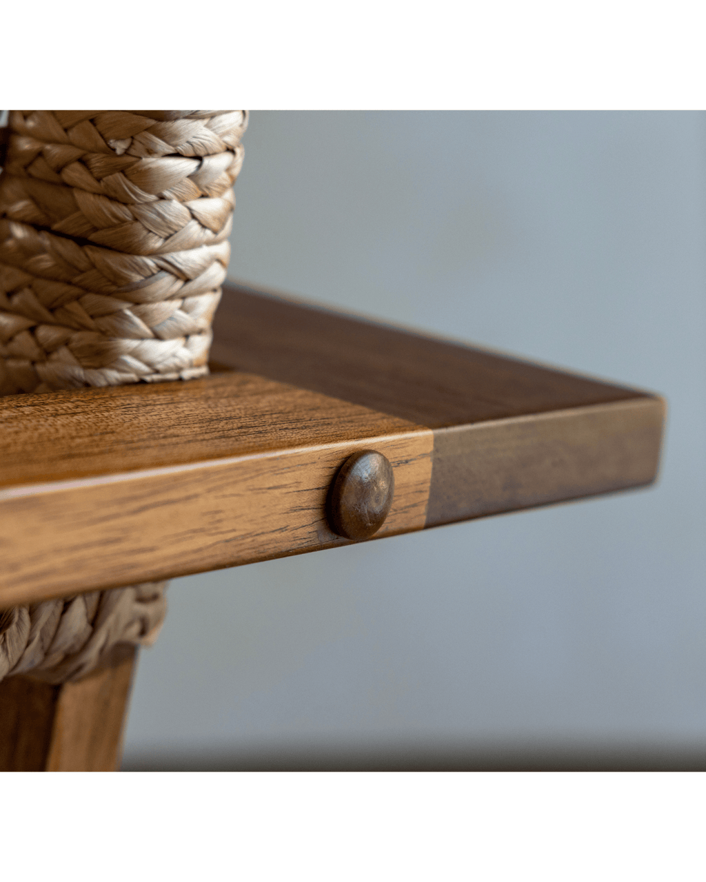 C Curve Lounge Chair