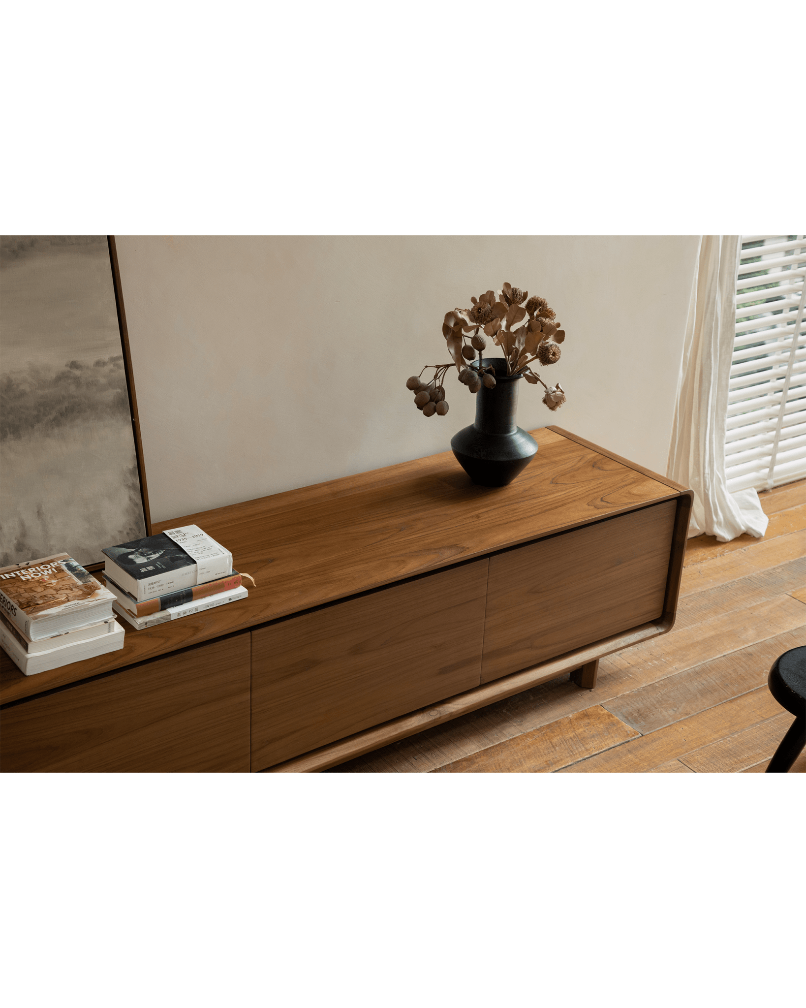 Medienkonsole Nr. 34