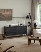 Nr. 32 Schwarzes Sideboard