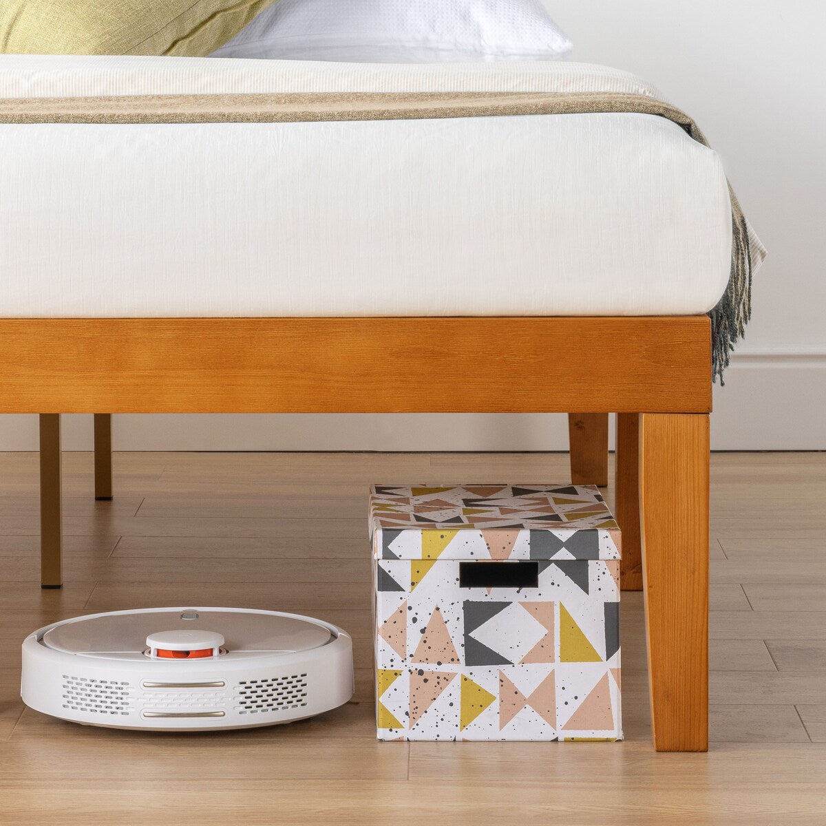 Klassisches 16-Zoll-Plattformbettgestell aus Massivholz in verschiedenen Ausführungen