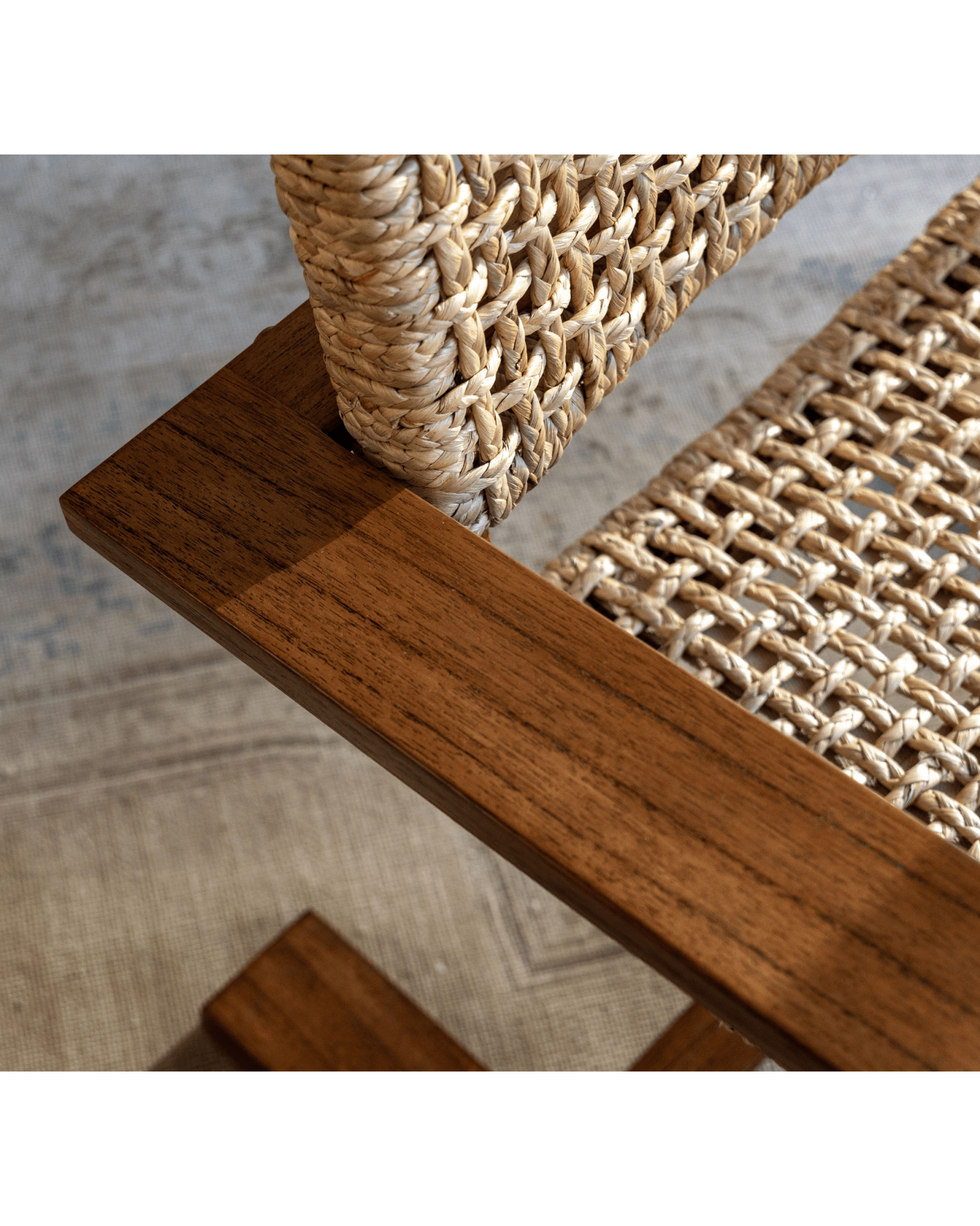 C Curve Lounge Chair