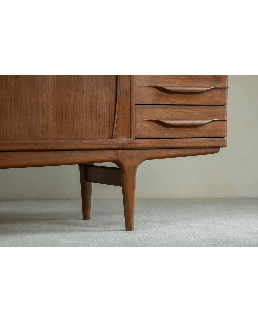 Nr. 424 Sideboard „Venedig“