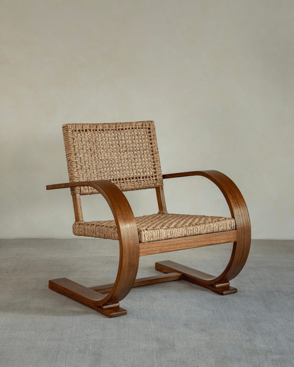 C Curve Lounge Chair