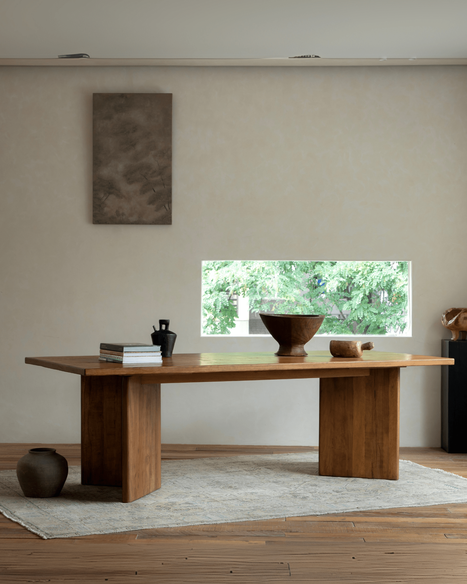 Zephyr Dining Table