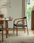 Halbmond-Ledersessel