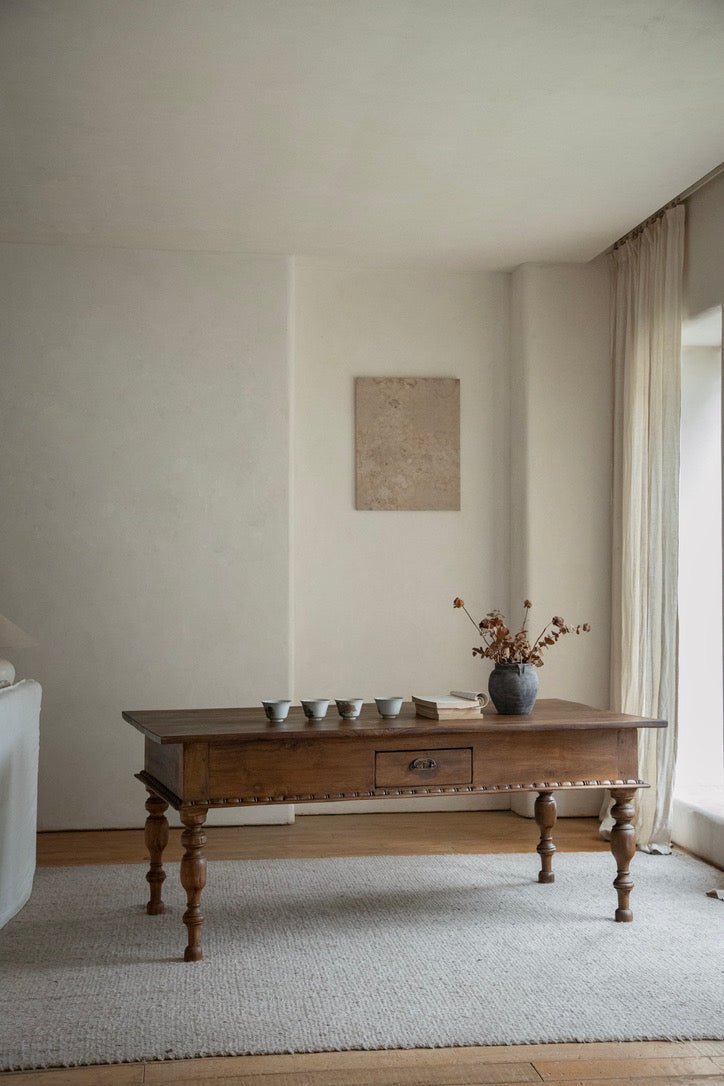 Indonesische Vintage-Teakholztische