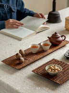 Alle Tabletts aus handgefertigtem Material