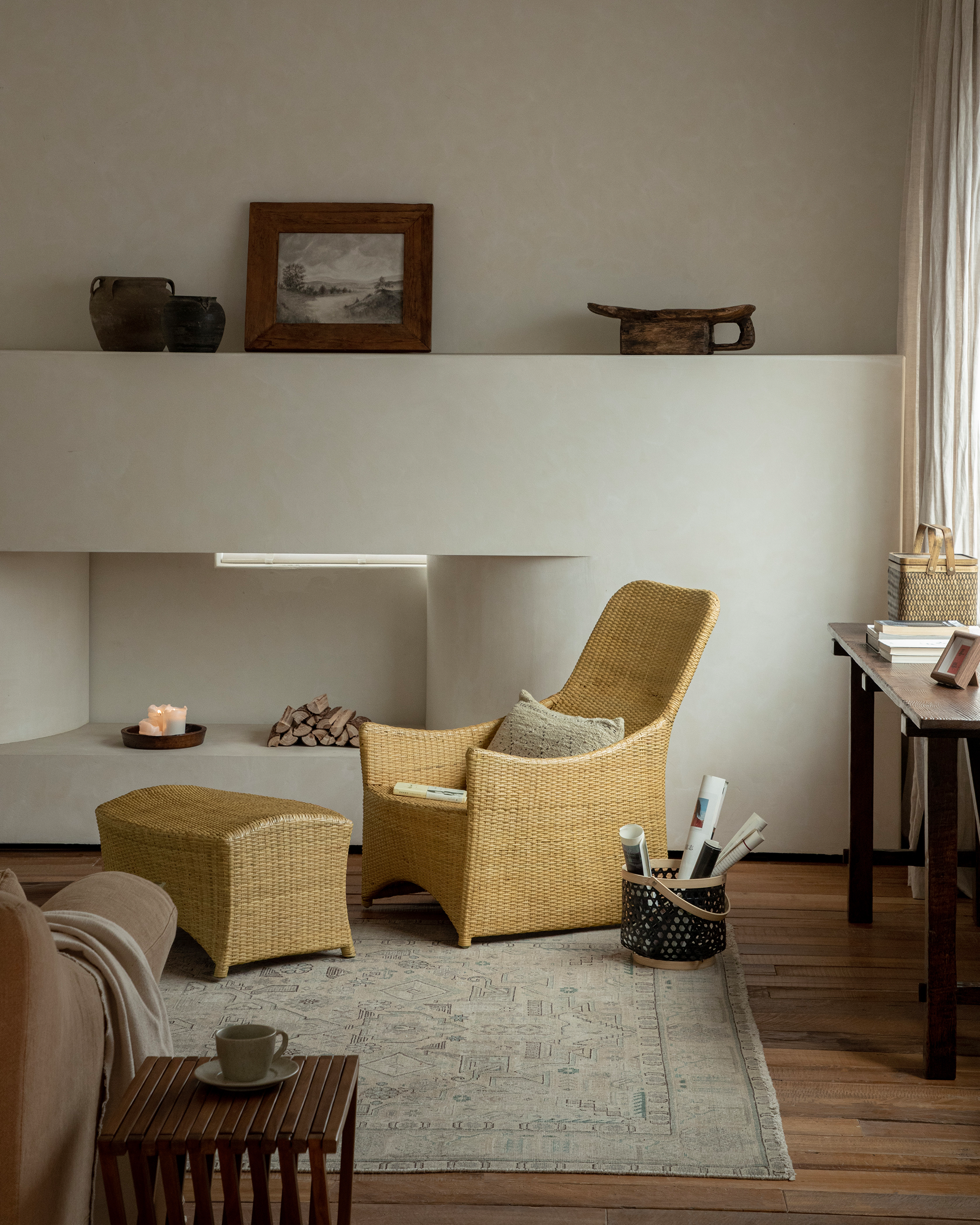 Slide Rattan Lounge Chair