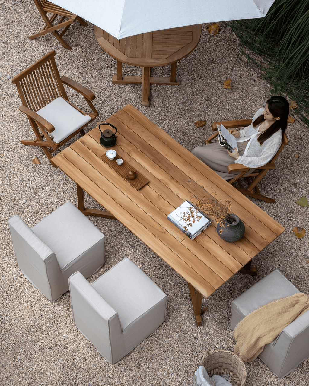 Tundra Caster Sofa Chair