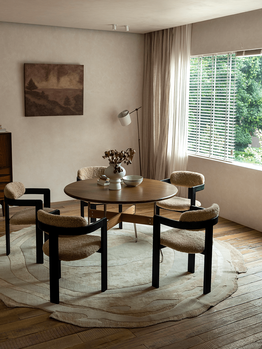 Pamplona Shearling Chair