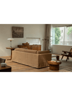 Sofa mit Rock aus Leinen