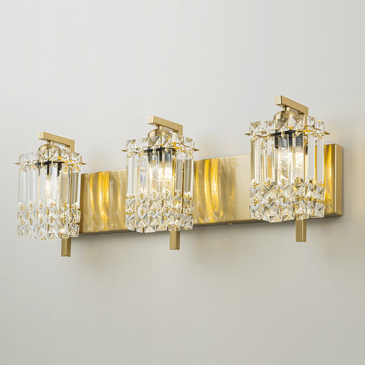 Moderne 3-flammige, glamouröse Badezimmer-Wandleuchte mit Kristalloptik für den Spiegel