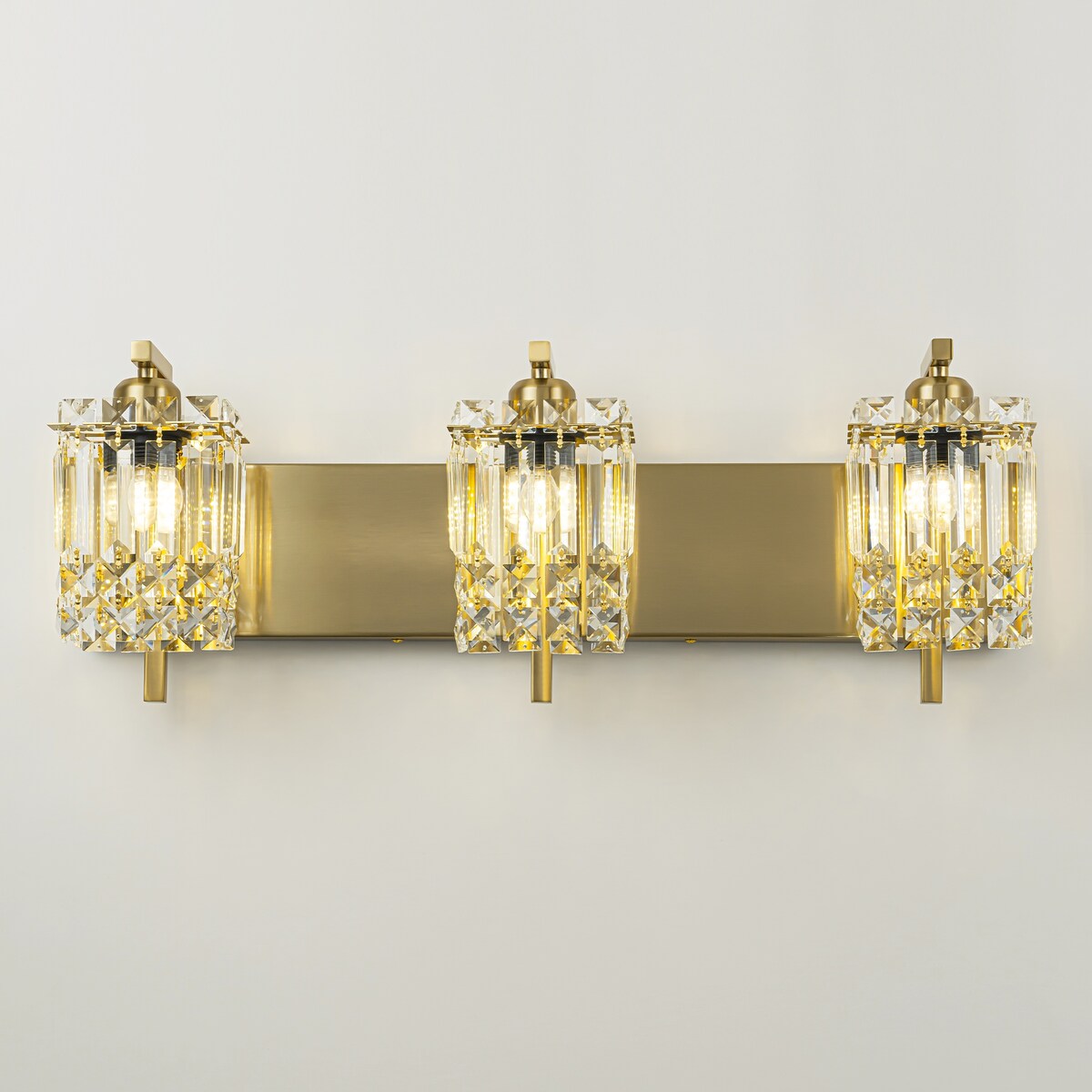 Moderne 3-flammige, glamouröse Badezimmer-Wandleuchte mit Kristalloptik für den Spiegel