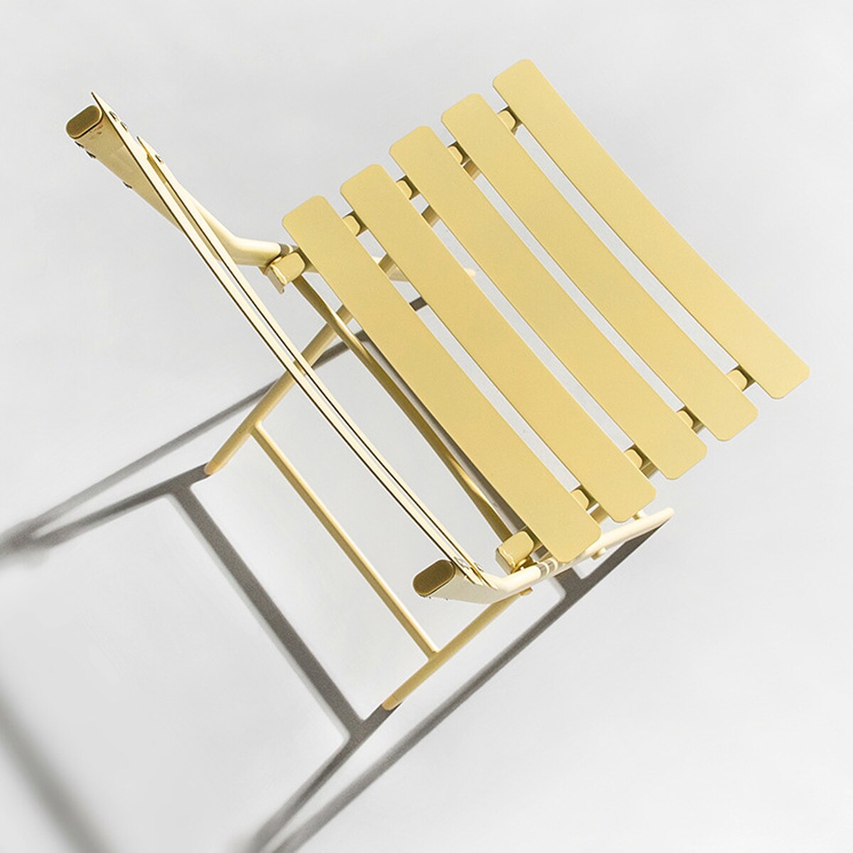 3-teiliges minimalistisches Bistro-Set für die Terrasse, bestehend aus klappbarem quadratischem Tisch und Stühlen