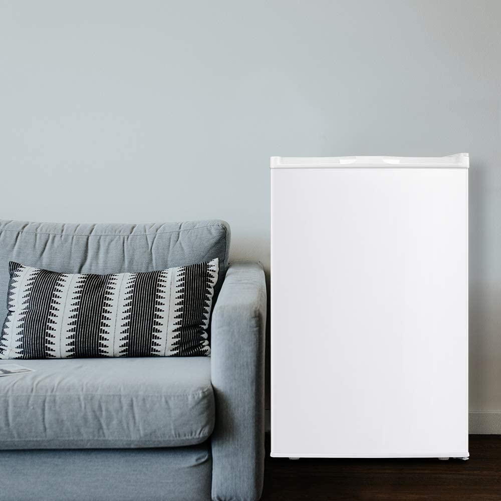 Kompakter Gefrierschrank mit 85 Litern Nutzinhalt und wendbarer Einzeltür