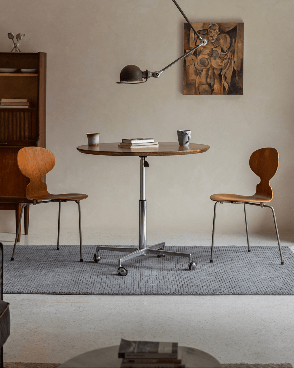 Orbit Verstellbarer Tisch