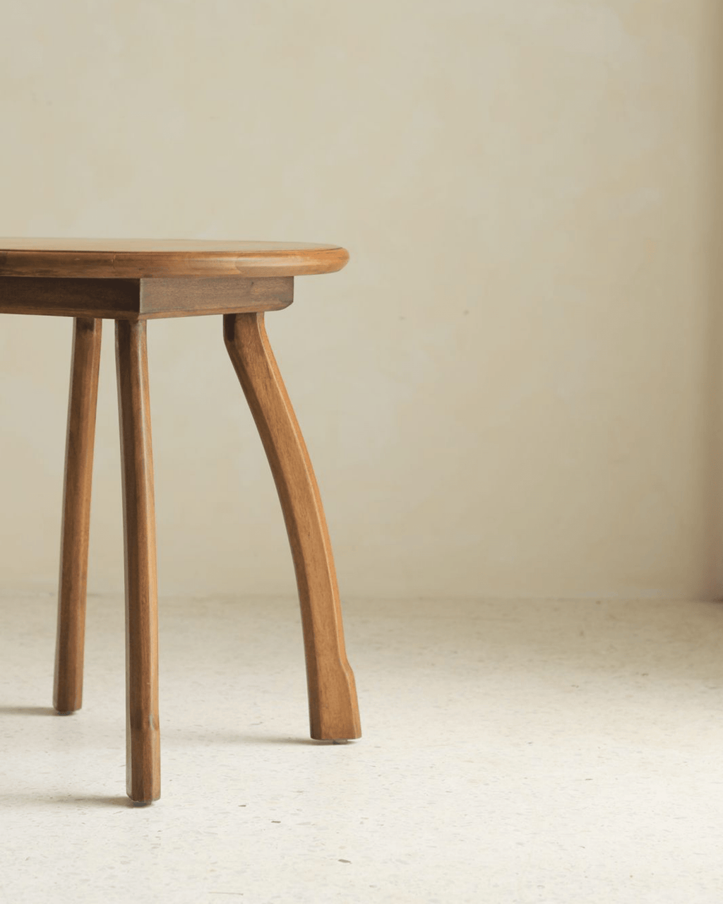 Ele Runder Beistelltisch