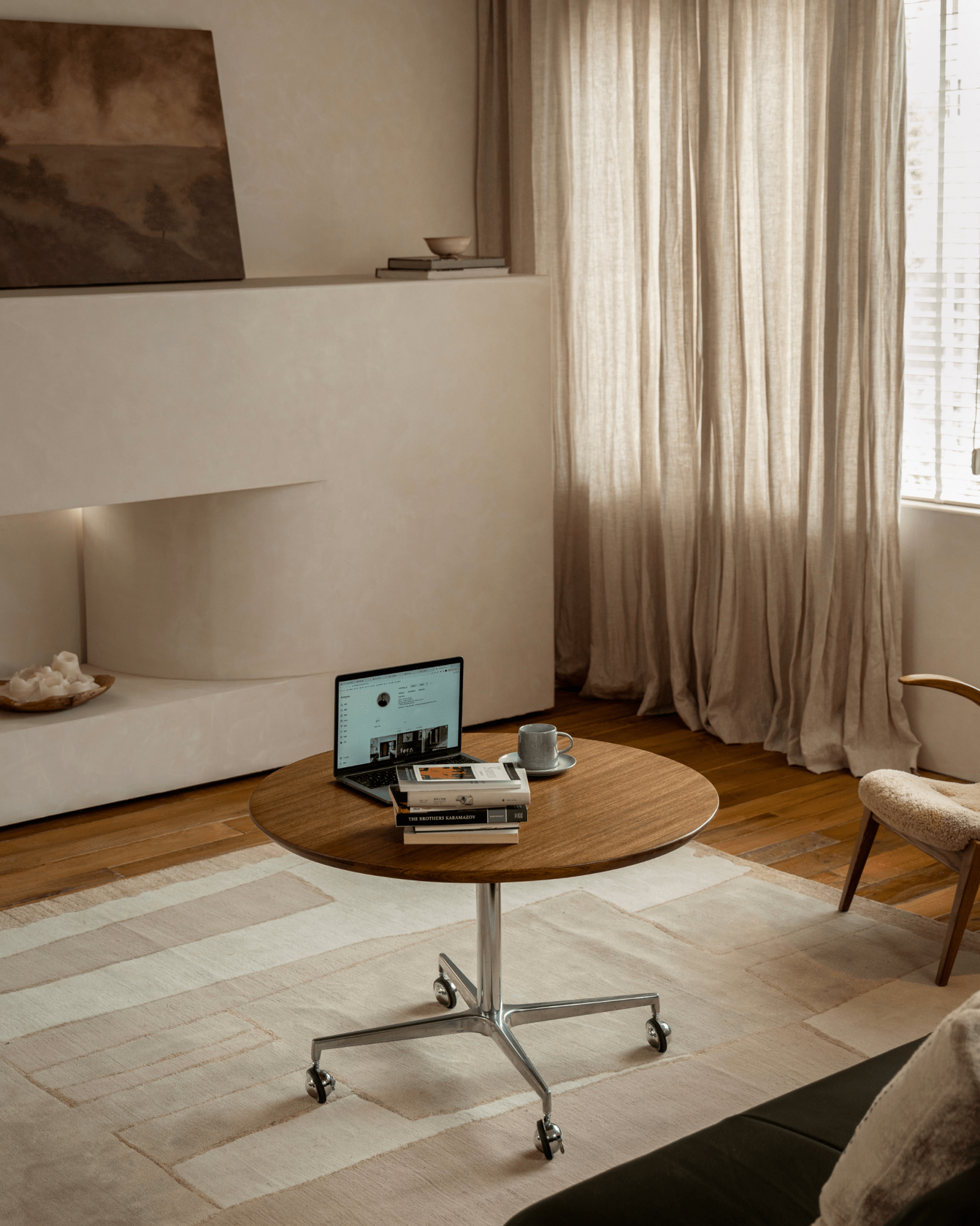 Orbit Adjustable Table