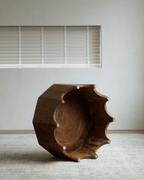 Zehneckiger Beistelltisch