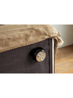 Sofa mit Rock aus Leinen